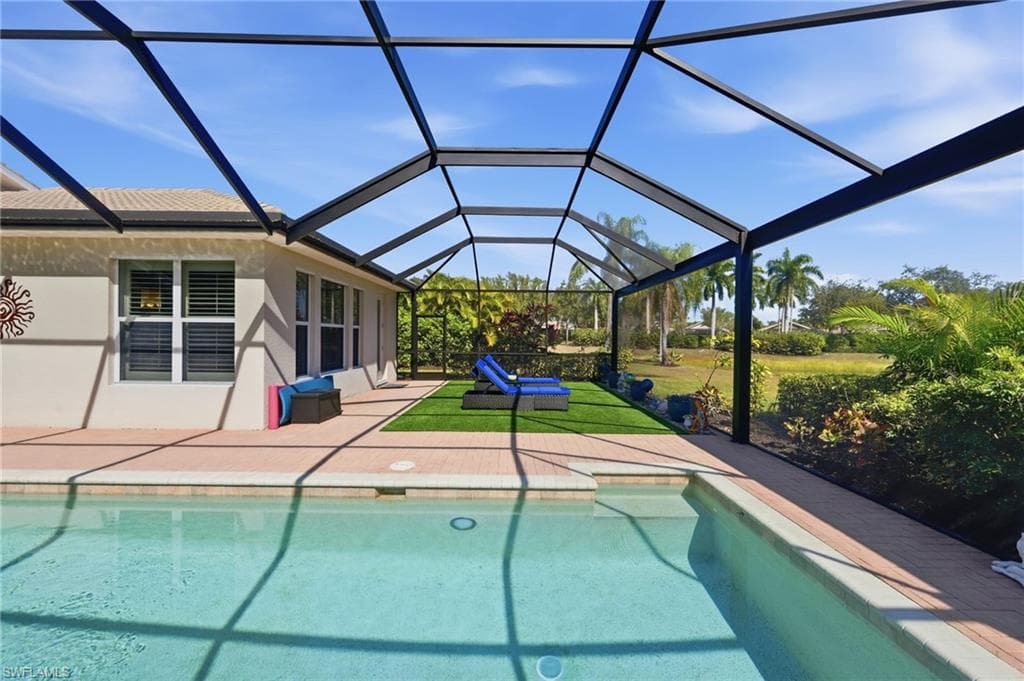 8855 Largo Mar DR-25