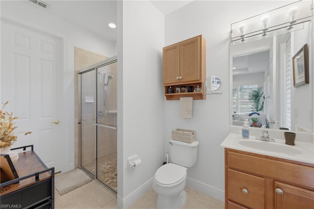 8855 Largo Mar DR-18