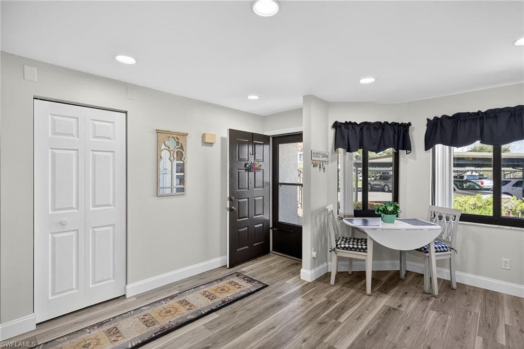 4973 Pepper CIR F105-3