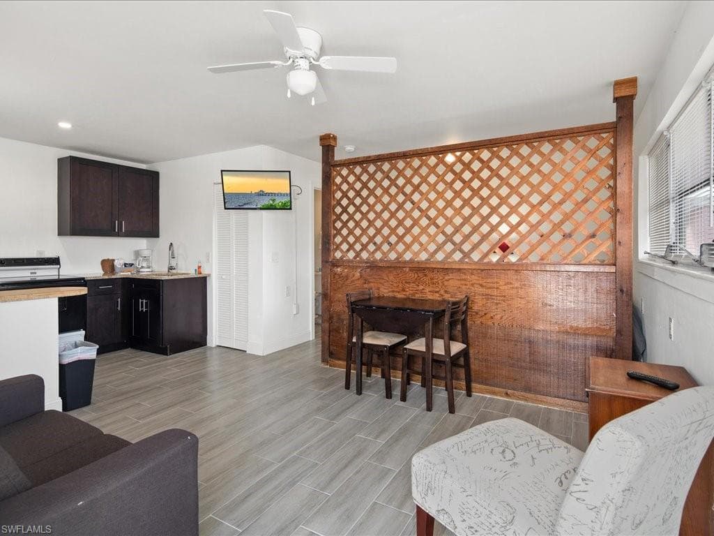107 East AVE-6