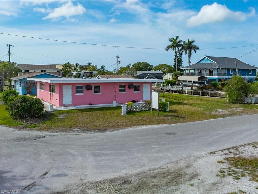 107 East AVE-18