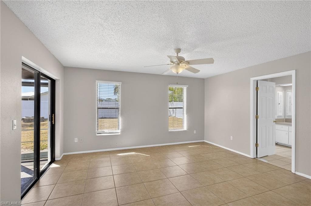 1424 Carmelle DR, FORT MYERS FL 33919-16