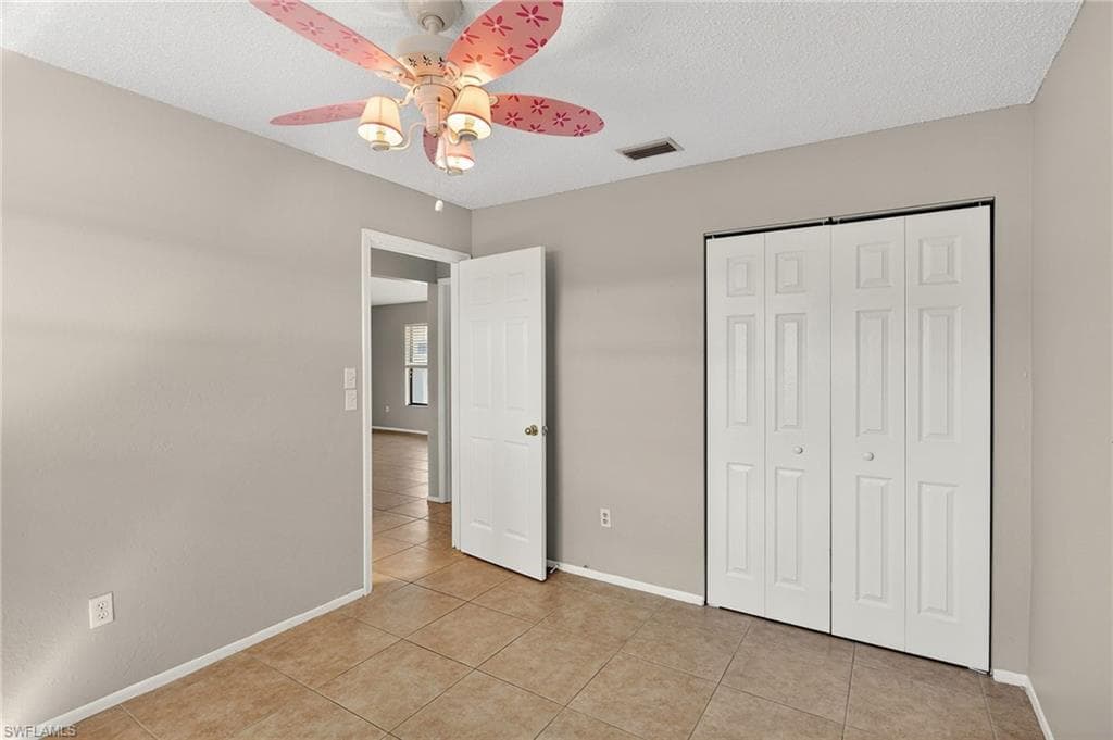 1424 Carmelle DR, FORT MYERS FL 33919-31