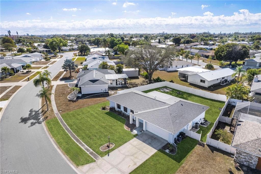 1424 Carmelle DR, FORT MYERS FL 33919-4