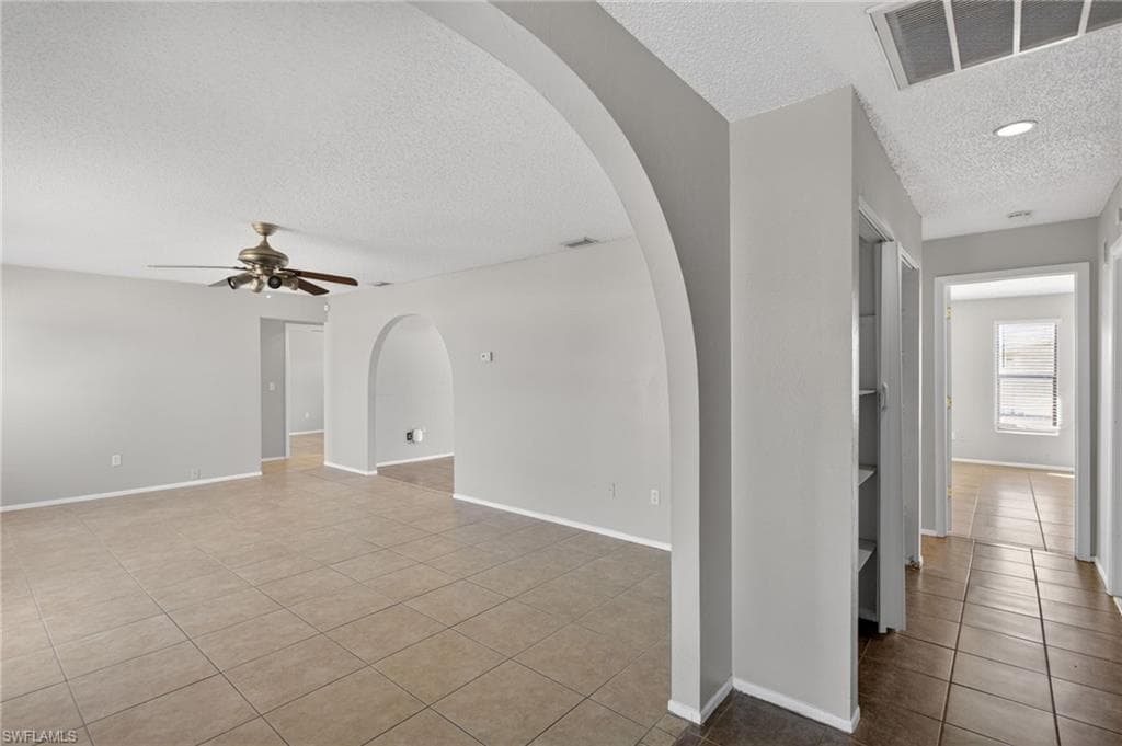 1424 Carmelle DR, FORT MYERS FL 33919-13