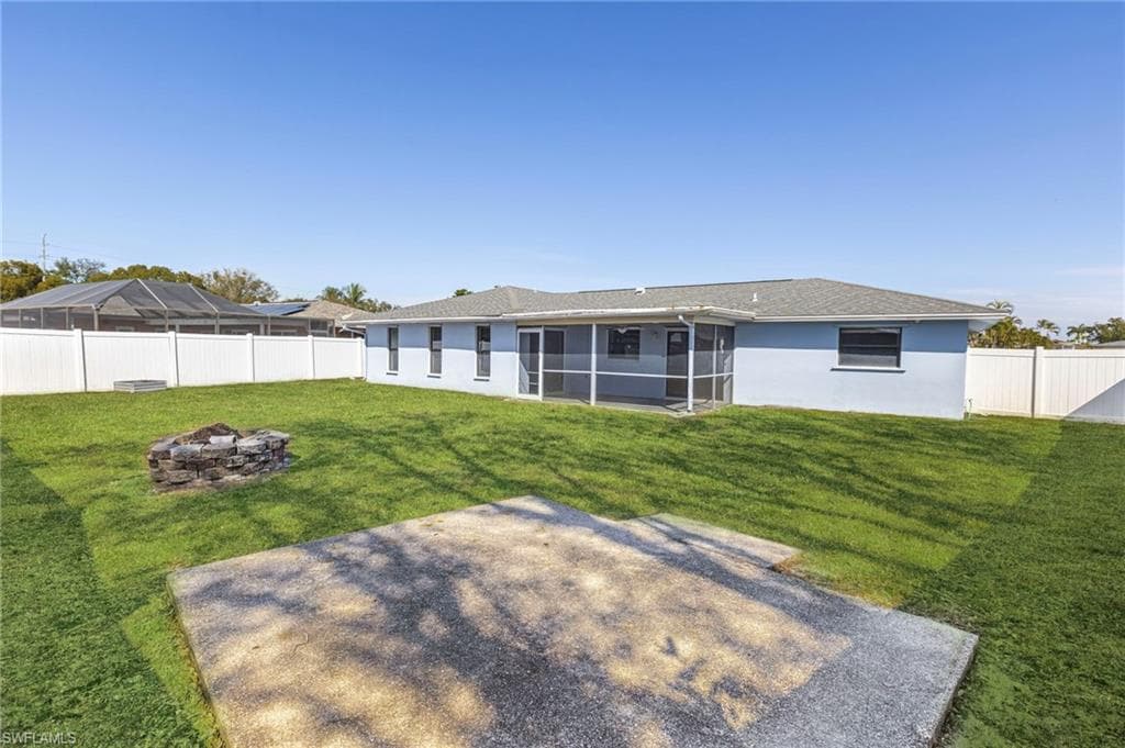 1424 Carmelle DR, FORT MYERS FL 33919-36