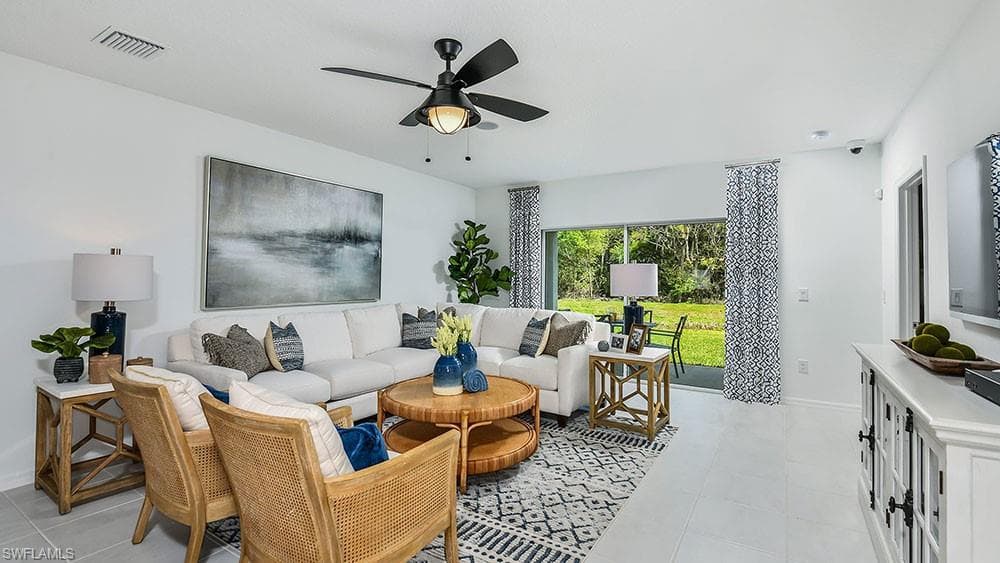 6499 Equinox LN, NORTH FORT MYERS FL 33917-2