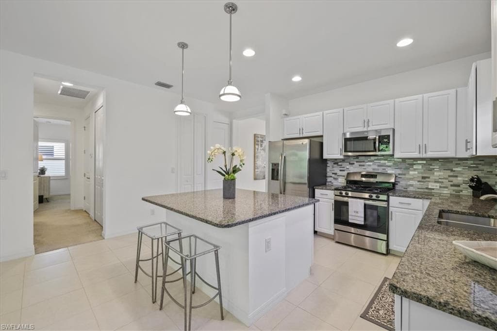 11508 Grey Egret CIR, FORT MYERS FL 33966-17