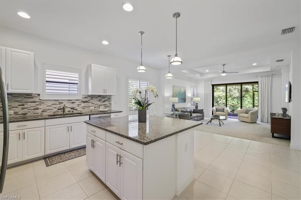 11508 Grey Egret CIR, FORT MYERS FL 33966-18