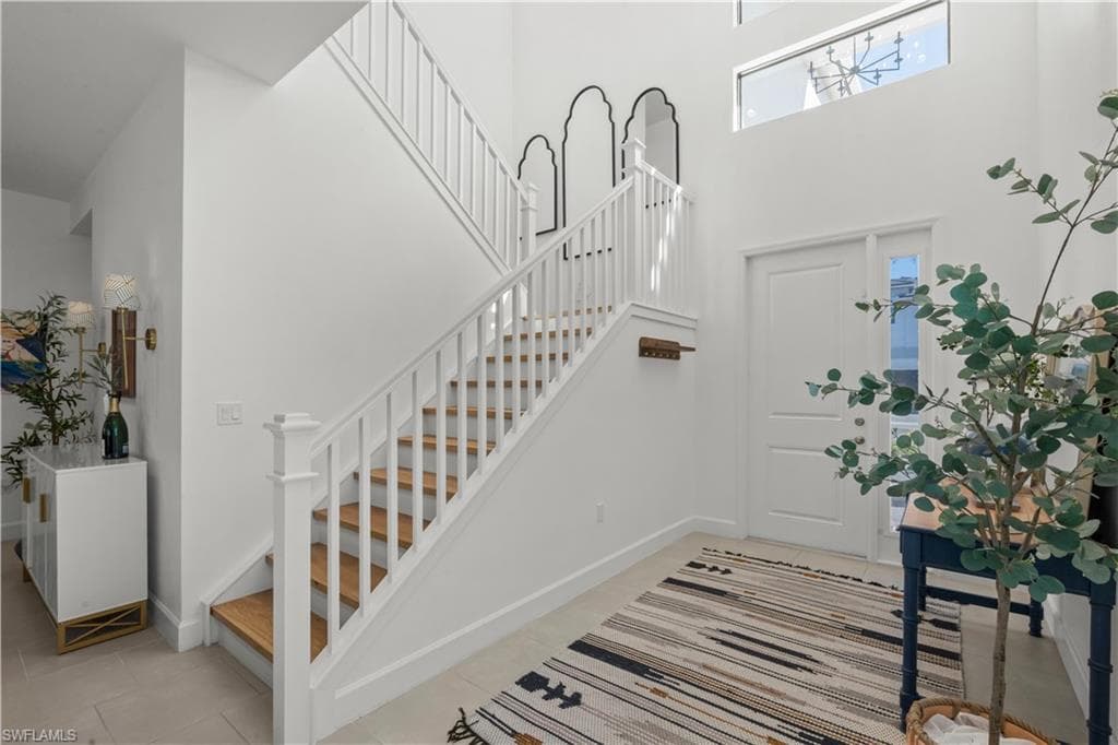 20860 Thistle Leaf LN-2
