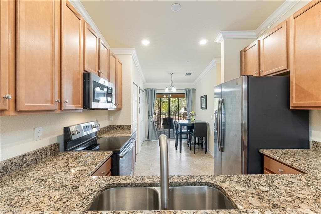 13671 Julias WAY # 1221, FORT MYERS FL 33919-5