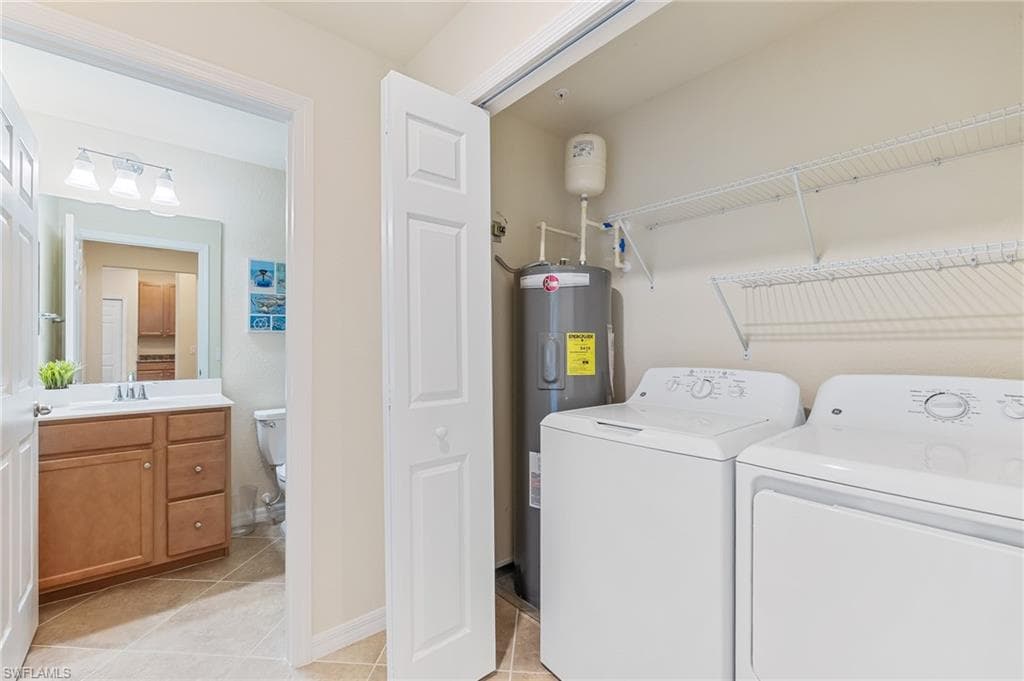 13671 Julias WAY # 1221, FORT MYERS FL 33919-16