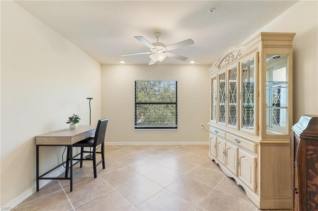 13671 Julias WAY # 1221, FORT MYERS FL 33919-14