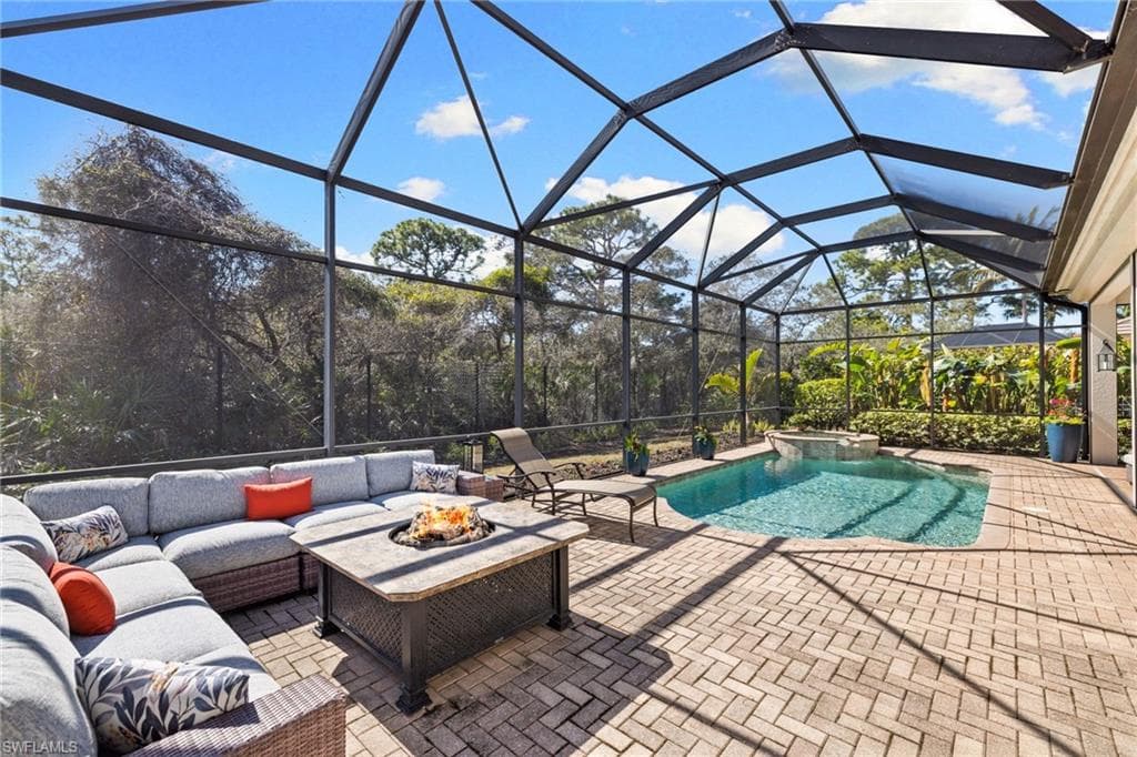 347 Saddlebrook LN, NAPLES FL 34110-22