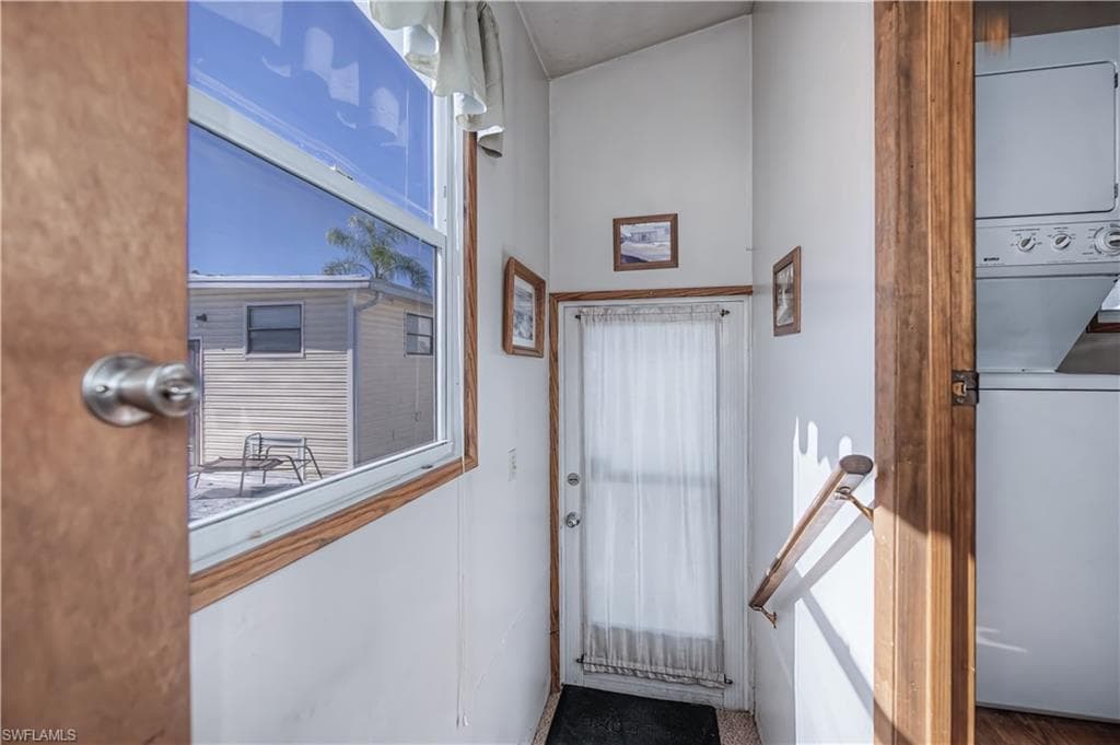 181 Caravan CIR-13