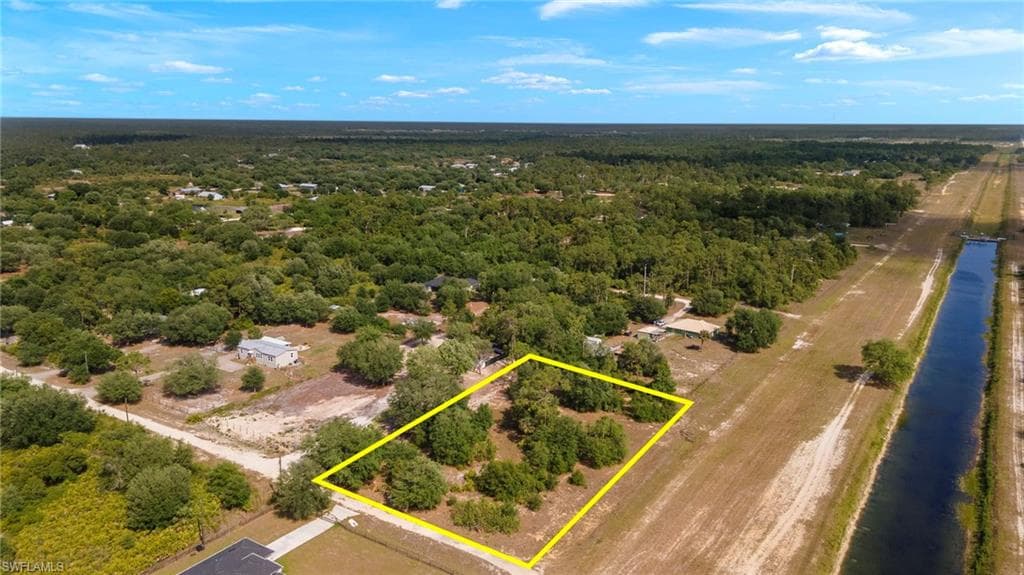 7500 20th TER, LABELLE FL 33935-3