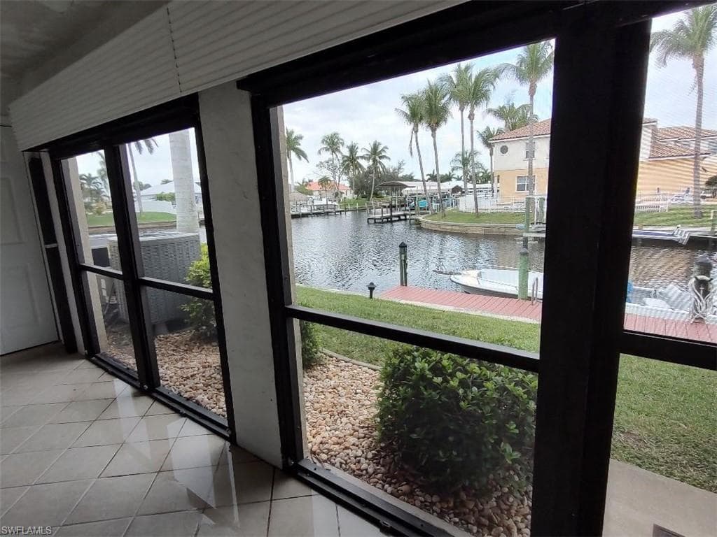4928 Vincennes ST # B1, CAPE CORAL FL 33904-13