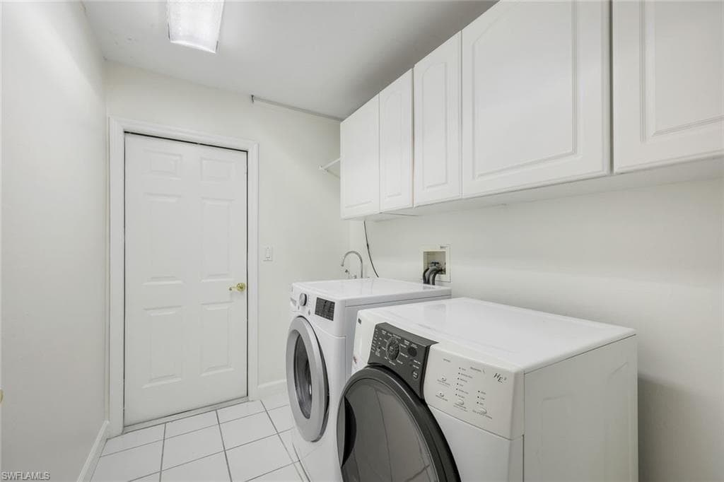 2237 Heritage Greens DR-44