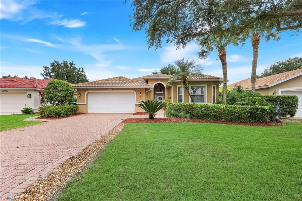 2237 Heritage Greens DR-3