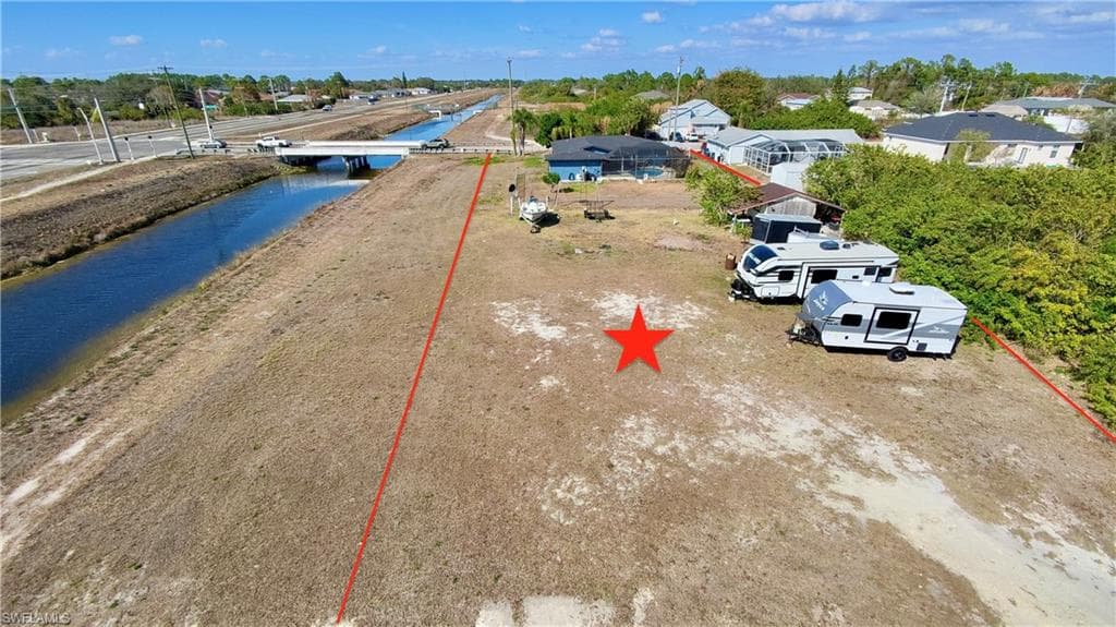 3015 8th ST SW, LEHIGH ACRES FL 33976-1
