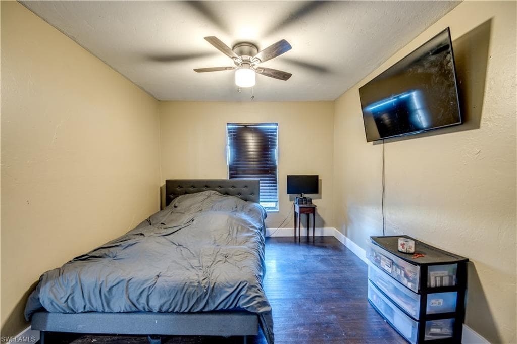 3015 8th ST SW, LEHIGH ACRES FL 33976-21