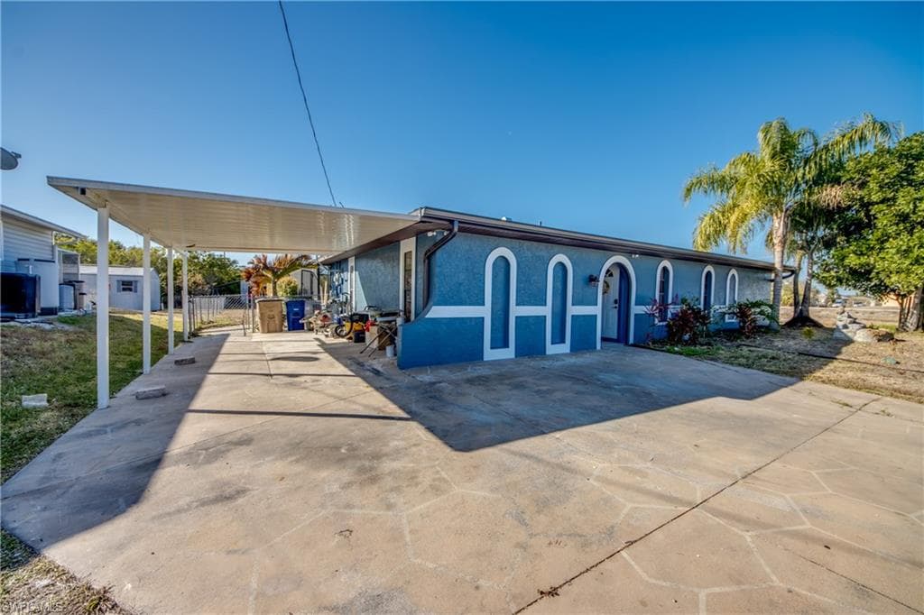 3015 8th ST SW, LEHIGH ACRES FL 33976-2