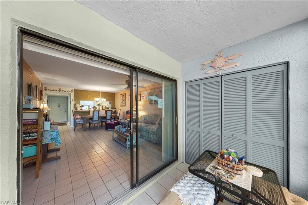 9305 Lake Park DR 102-26