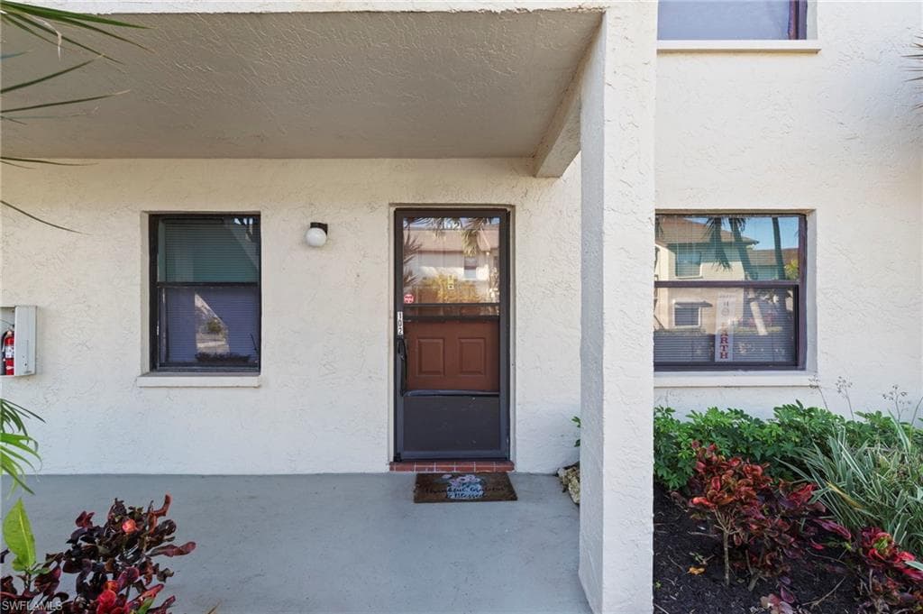 9305 Lake Park DR 102-5
