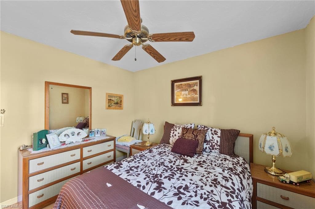 9305 Lake Park DR 102-20