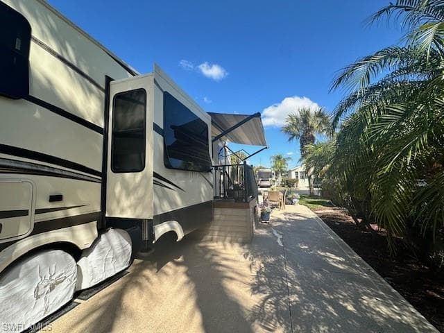 1674 Diamond Lake CIR, NAPLES FL 34114-8