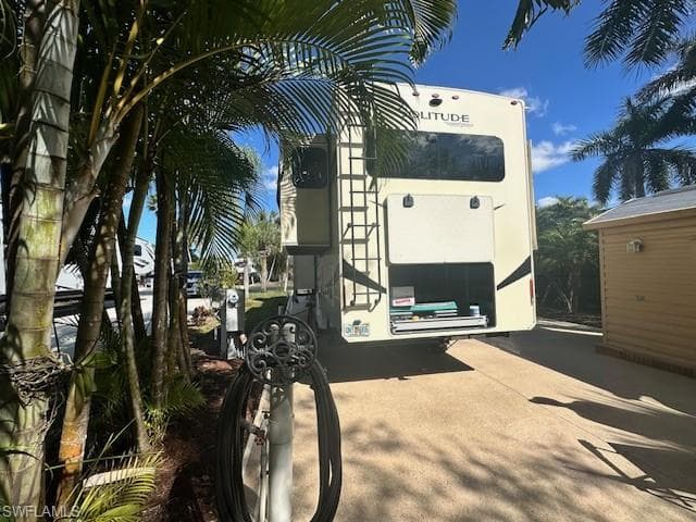 1674 Diamond Lake CIR, NAPLES FL 34114-14