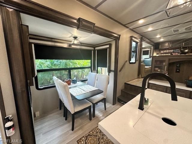 1674 Diamond Lake CIR, NAPLES FL 34114-24