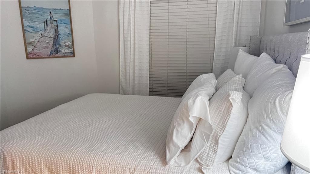 7271 Mill Pond CIR, NAPLES FL 34109-37