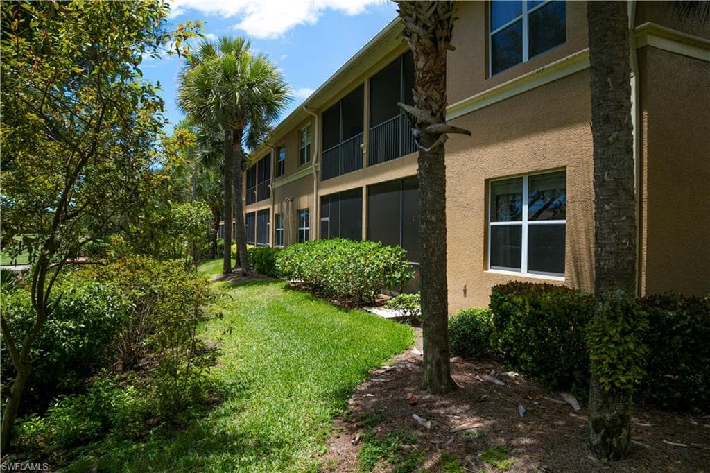 12070 Matera LN # 204, BONITA SPRINGS FL 34135-10