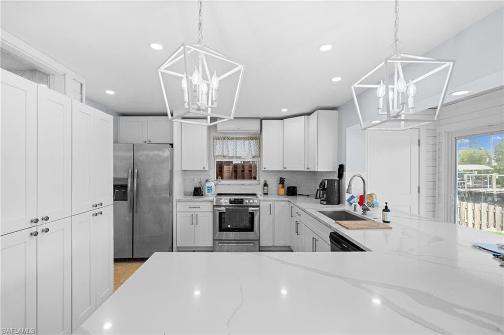 1360 Chesapeake AVE, NAPLES FL 34102-14