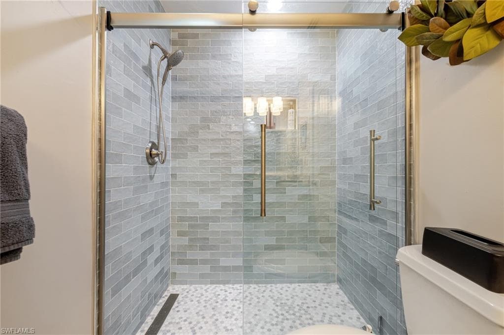 6777 Danah CT-29