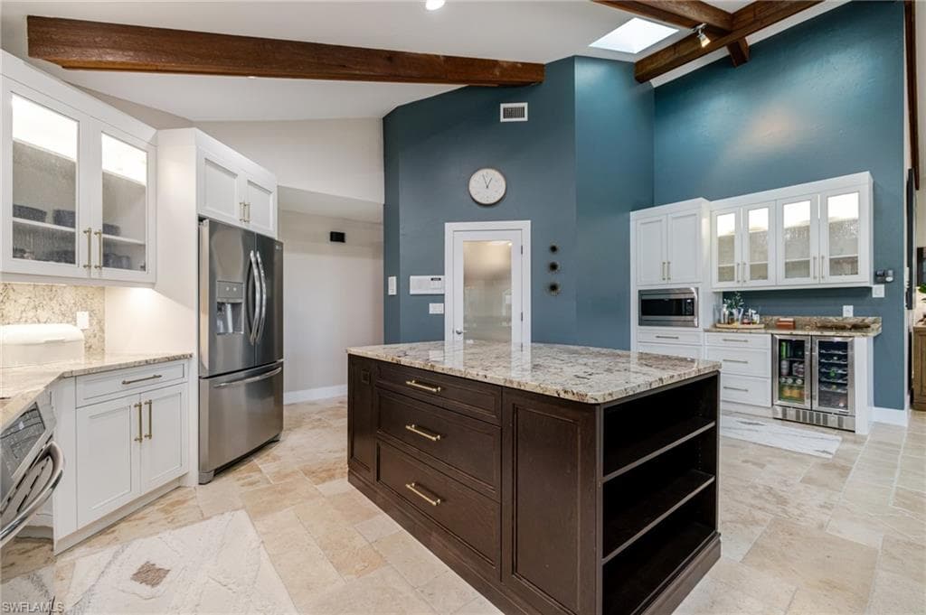 6777 Danah CT-7