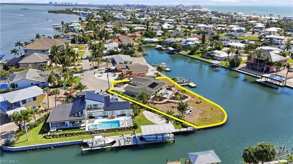 675 Randy LN, FORT MYERS BEACH FL 33931-6