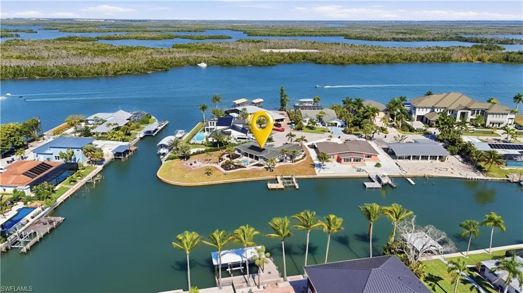 675 Randy LN, FORT MYERS BEACH FL 33931-8