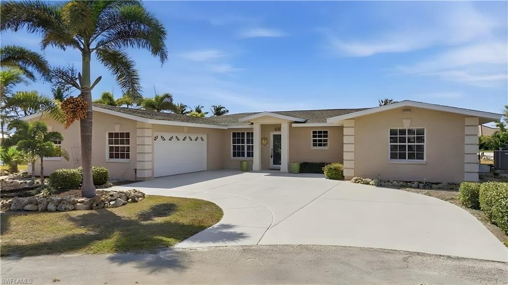 675 Randy LN, FORT MYERS BEACH FL 33931-17