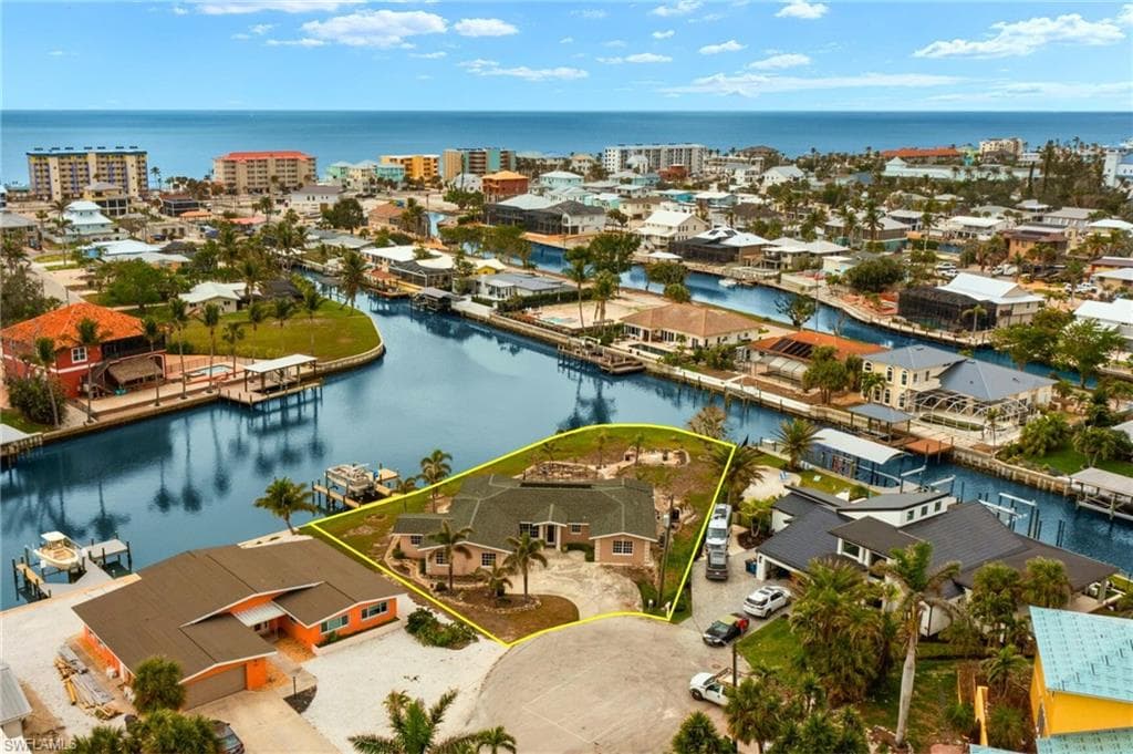 675 Randy LN, FORT MYERS BEACH FL 33931-14