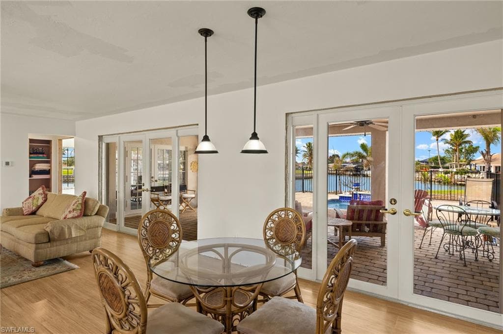 675 Randy LN, FORT MYERS BEACH FL 33931-39