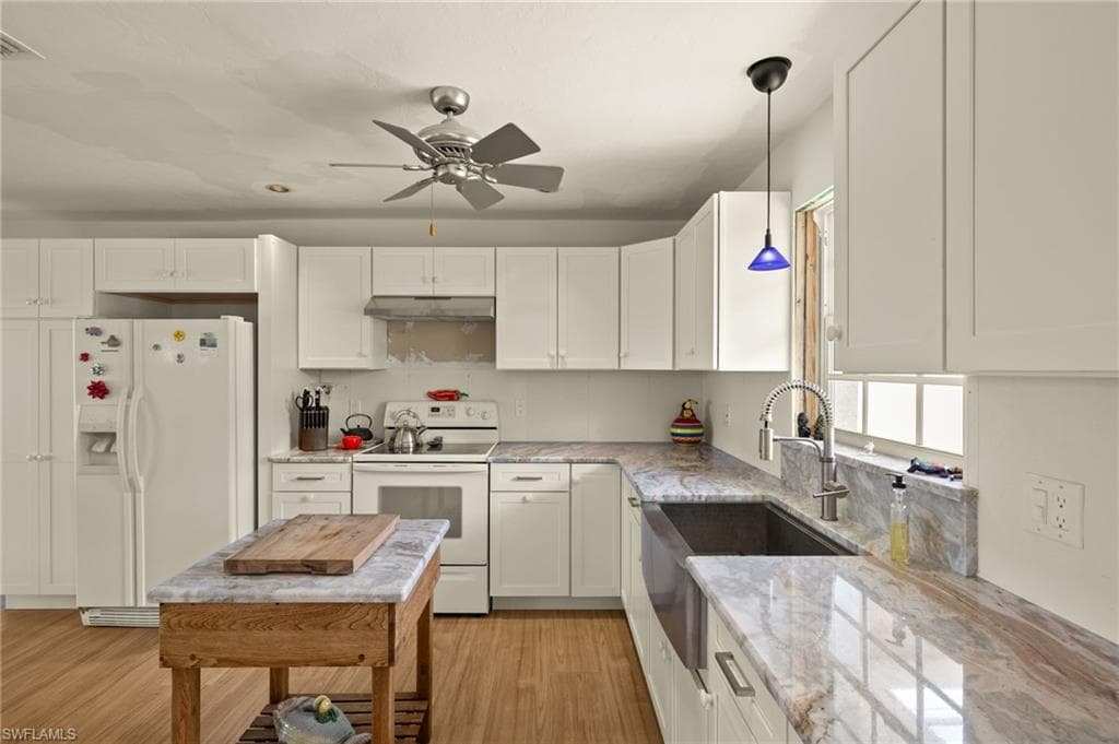 675 Randy LN, FORT MYERS BEACH FL 33931-38