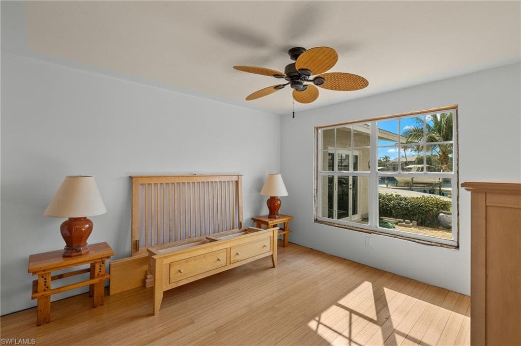 675 Randy LN, FORT MYERS BEACH FL 33931-28