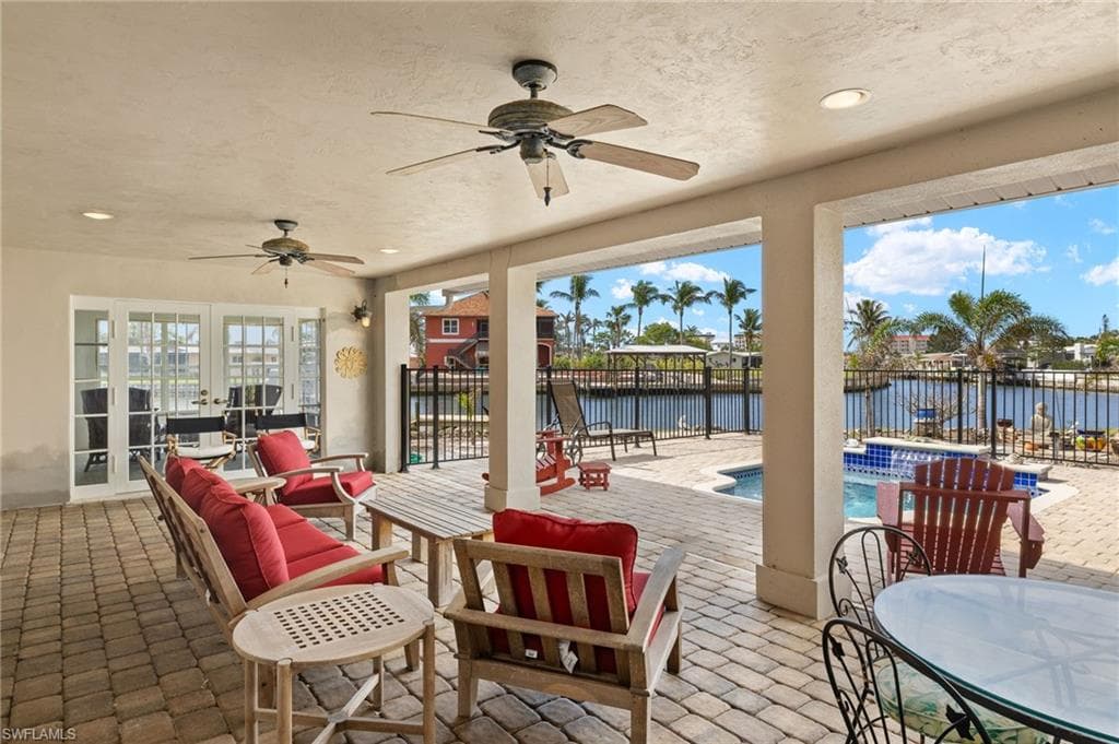 675 Randy LN, FORT MYERS BEACH FL 33931-24