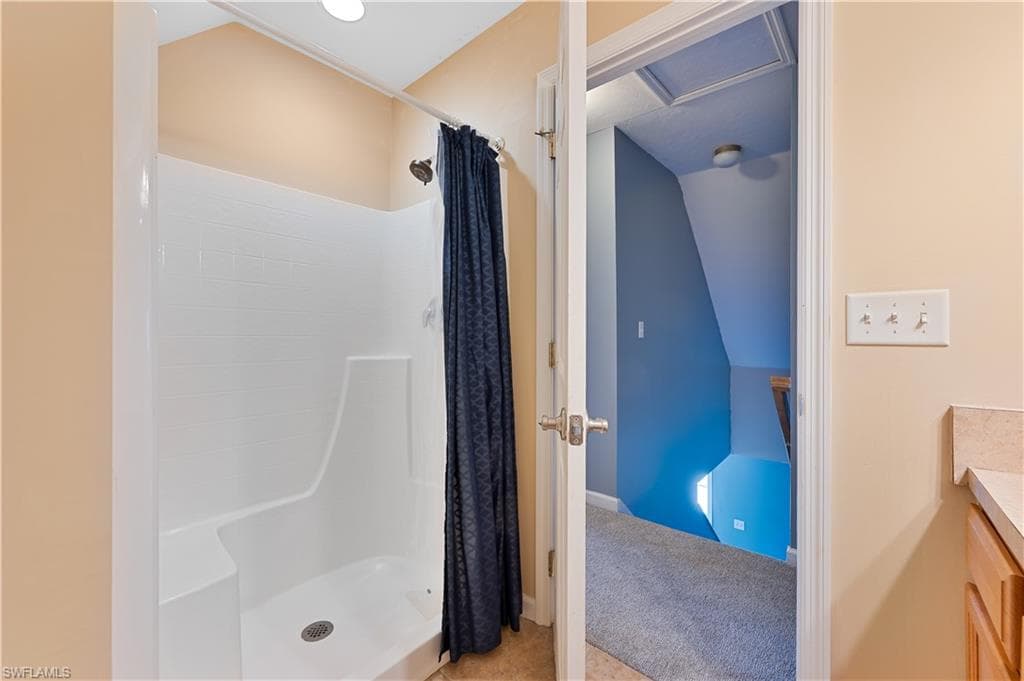 150 Leawood CIR, NAPLES FL 34104-12
