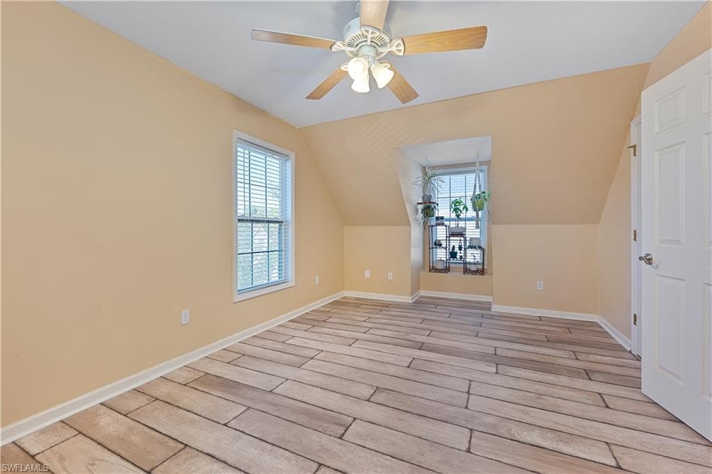 150 Leawood CIR, NAPLES FL 34104-8