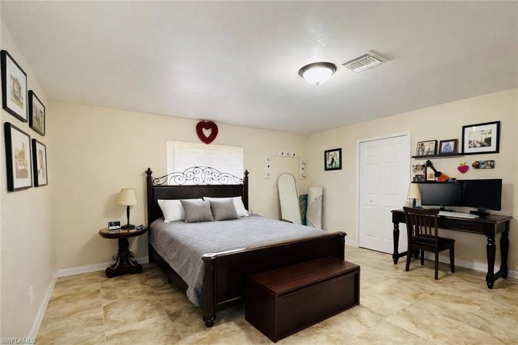 755 Arundel CIR, FORT MYERS FL 33913-9