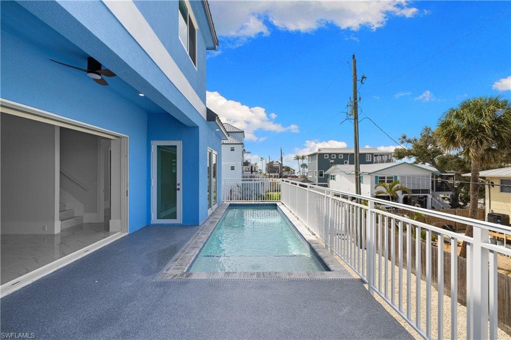 137 Hibiscus DR-21