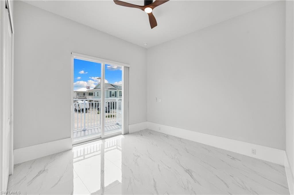 137 Hibiscus DR-2